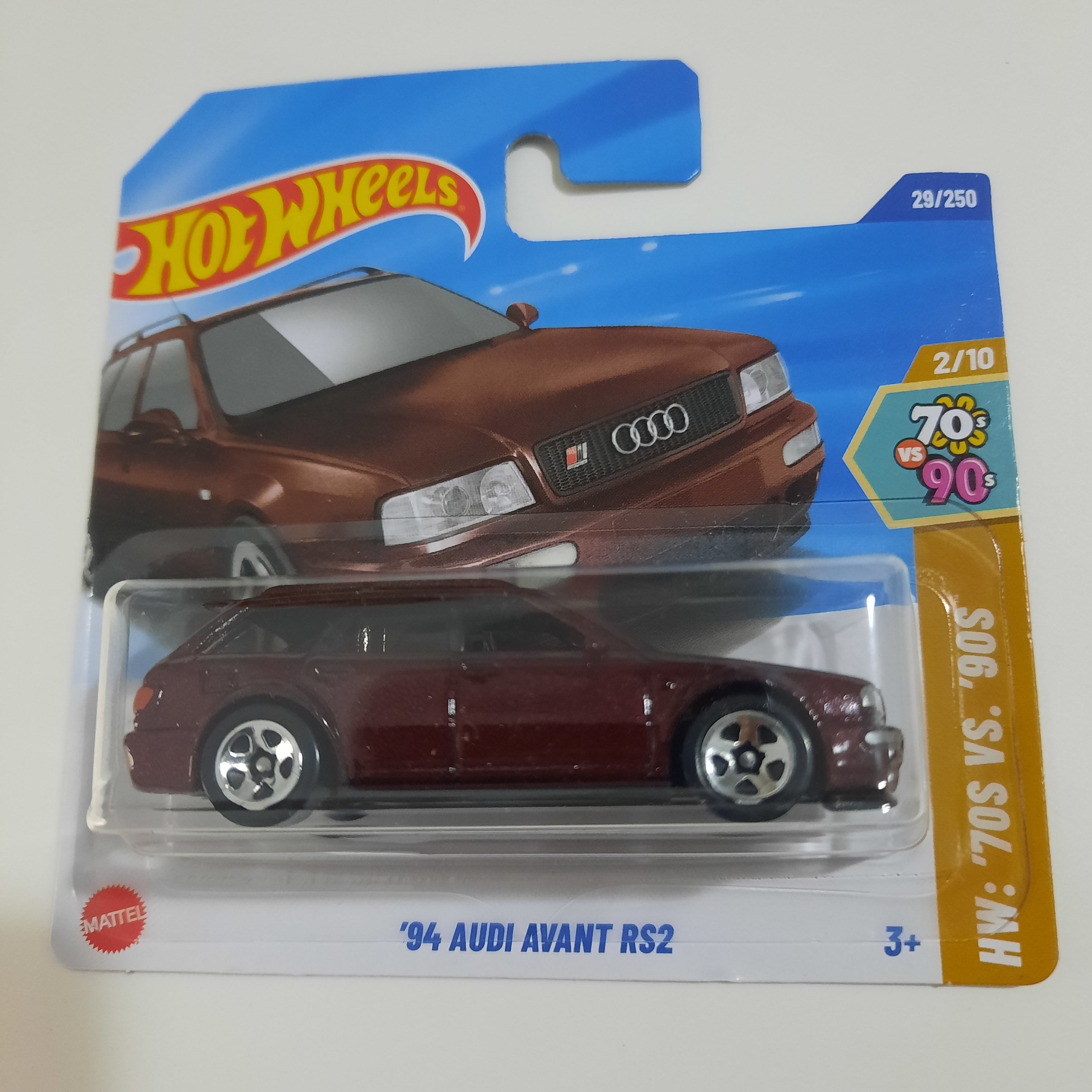 '94 Audi Avant RS2 29/250 HW: '70s vs '90s 2/10 Hot Wheels 2025